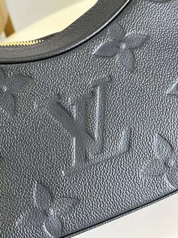 Side profile of statement classic women's handbag – women's premium purse