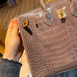Interior view of tailored premium bag