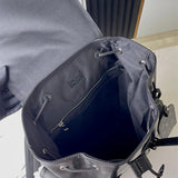  shoulder bag interior and compartment view 9