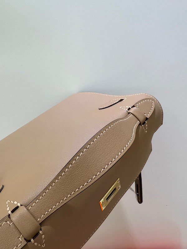 Streamlined bag shown from front angle