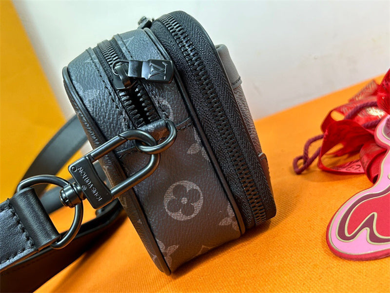  curated structured bag detail view showing craftsmanship 8