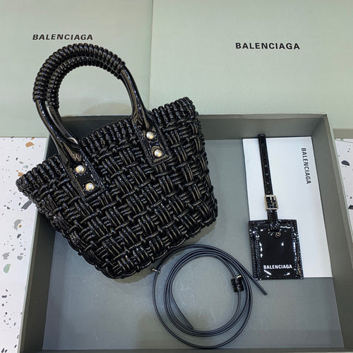 Zivas Charm Effortless Elegance Statement Handbag (Timeless Wardrobe Addition) – Angled View