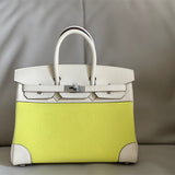  Sophisticated shopper bag front view
