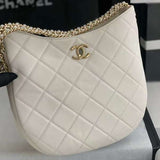 Zivas Charm Signature Style Luxury Handbag (Everyday Luxury Essential) – Detail View