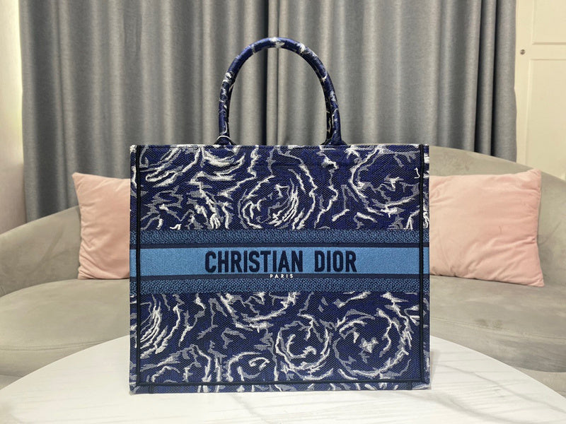Back view of everyday-luxe statement women's handbag – women's luxury handbag