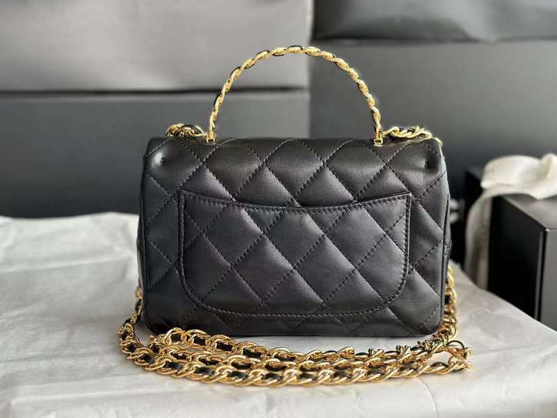 Zivas Charm Refined Structure Luxury Handbag (Thoughtfully Structured Design) – Styled Look