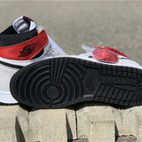 Nike Men's & Women's Designer Street Sneakers — Style 026 hardware detail