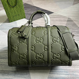 Side profile of premium modern women's handbag – women's luxury accessory