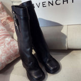 Givenchy shoes Style 173 - logo and branding close-up