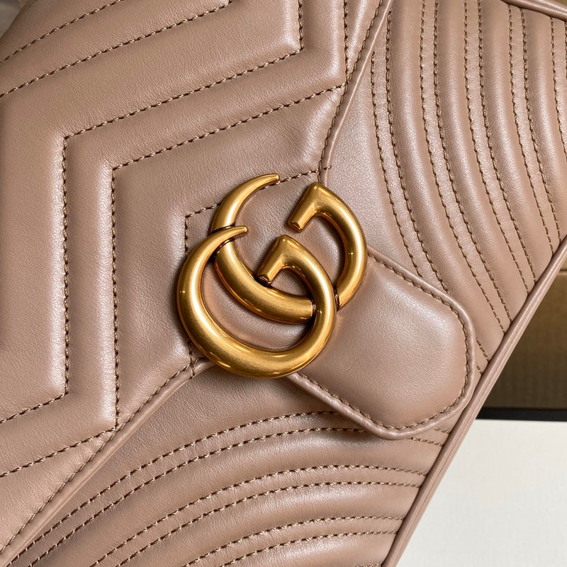 Styled lifestyle shot of refined modern women's handbag – women's premium purse