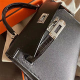  top-handle bag interior and compartment view