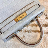  Graceful crossbody bag front view 7