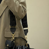 Ziva's Charm handbag – detail view (21cm*17cm*14cm)