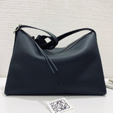 Ziva's Charm handbag – full view (46cm*30cm*22cm)