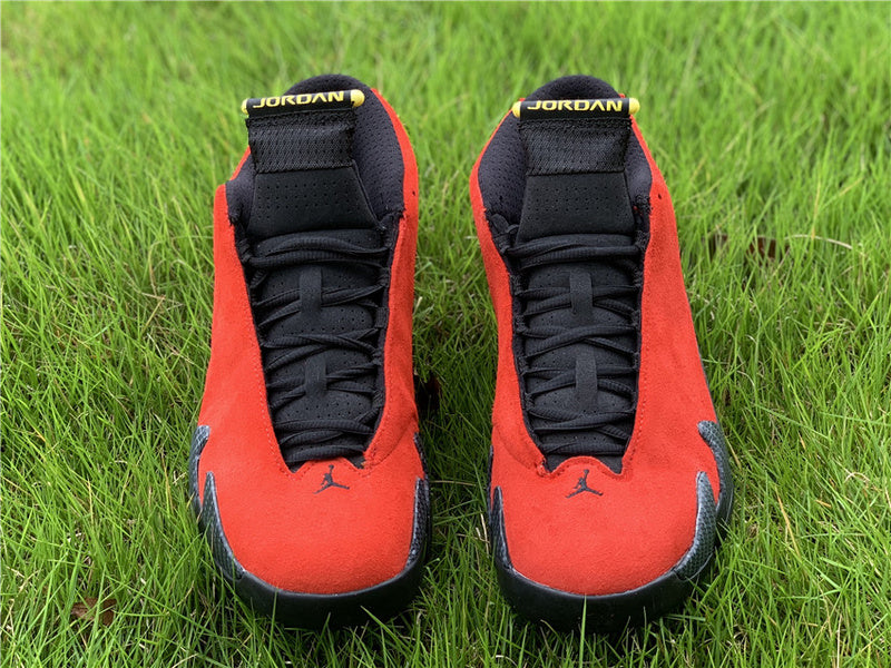 Nike Men's & Women's Designer Street Sneakers — Style 110 front view