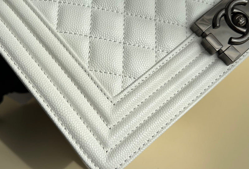  women's handbag, mid design, view 3
