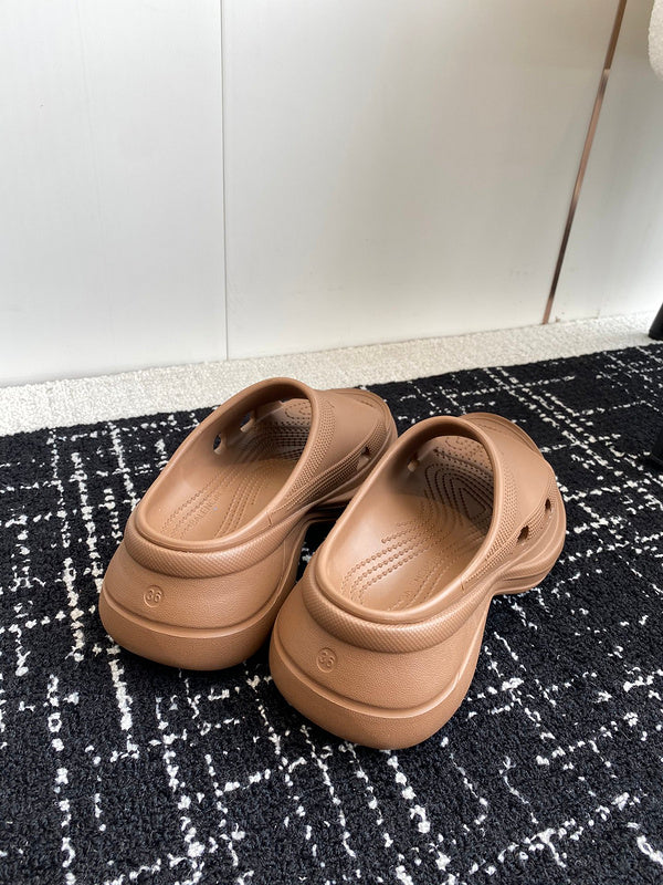 Zivas Charm Everyday Sophistication Designer Sandals (Elevated Footwear Essential) – Lifestyle Shot