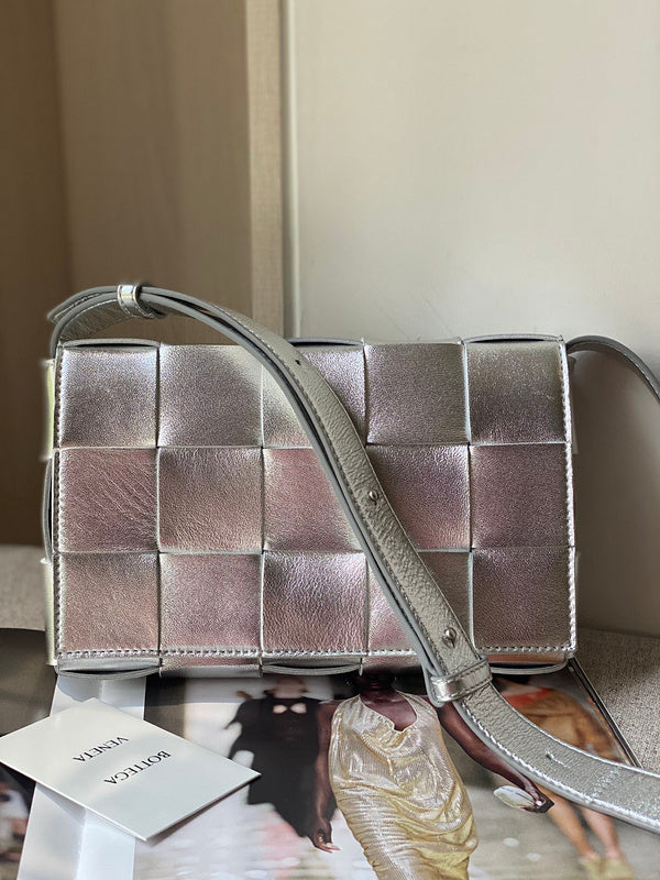 Sophisticated Premium PU Leather Handbag - Statement Silhouette | Women's Fashion Handbag #1623 - texture close-up (image 9) of designer-inspired handbag