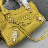 Zivas Charm Refined Structure Statement Handbag (Refined Practical Design) – Interior View