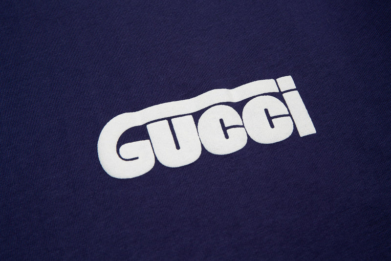 Full styled look of Louis Vuitton cotton t-shirt with everyday silhouette