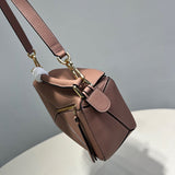 Ziva's Charm handbag – close-up view (24cm*16.5cm*10.5cm)