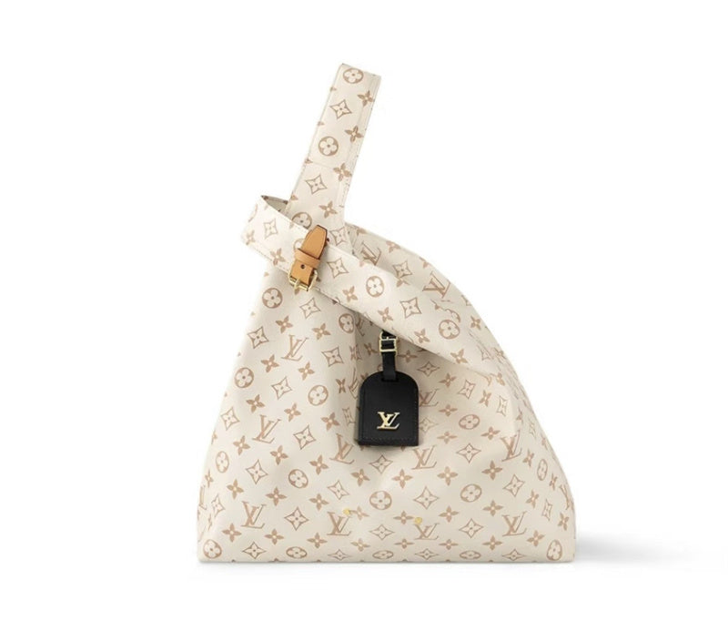  curated top-handle bag detail view showing craftsmanship 20