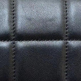  handbag, compact everyday style, image 3