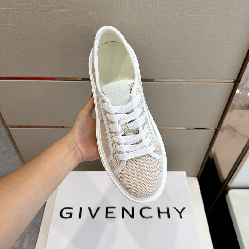 Givenchy shoes Style 129 - top view showing design