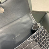 Statement Premium PU Leather Handbag - Everyday Elegance | Women's Everyday Carry Handbag #581 - close-up detail shot (image 3) of designer-inspired handbag