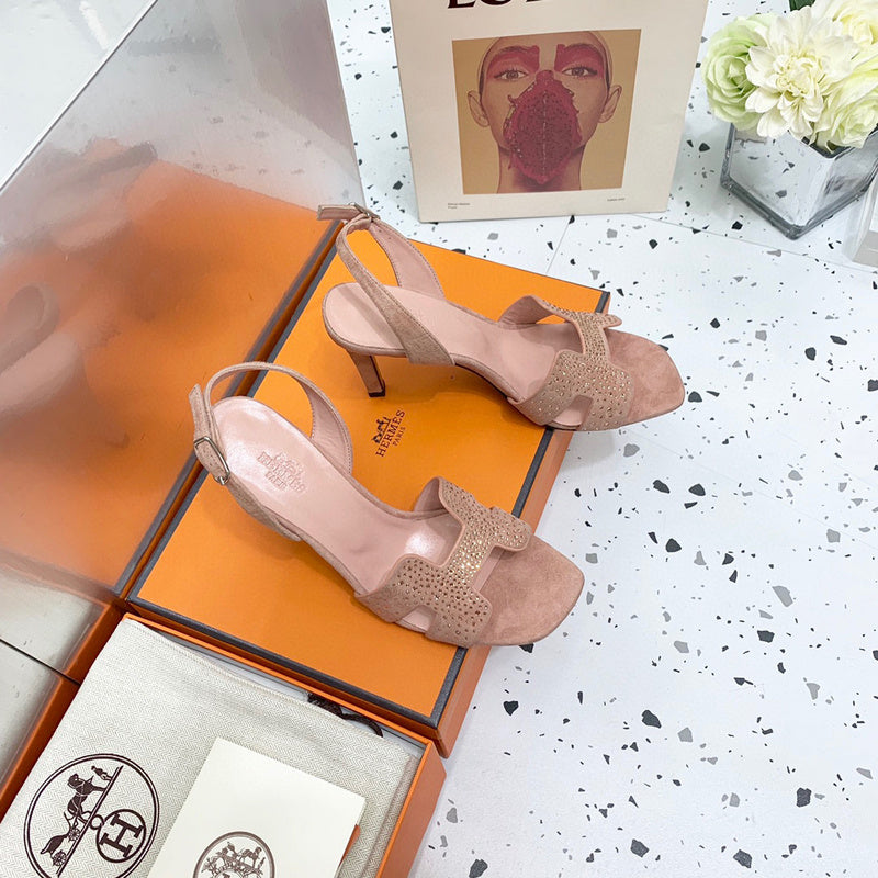 Hermès Beige Crisscross Strap Sandals - Sole Detail View