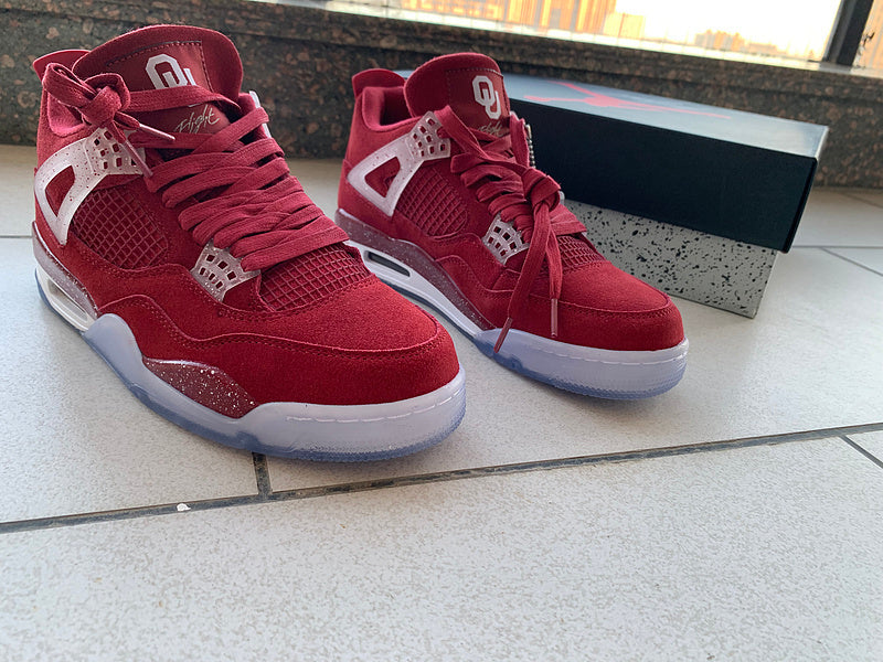 Nike Men's & Women's Designer Low-Top Shoes — Style 209 side view