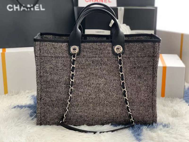 Zivas Charm Effortless Sophistication Luxury Handbag (Versatile Style Statement) – Interior View