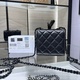 Zivas Charm Signature Style Designer Handbag (Modern Wardrobe Staple) – Interior View