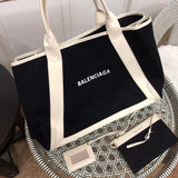 Handle and strap detail of chic premium women's handbag – women's everyday handbag