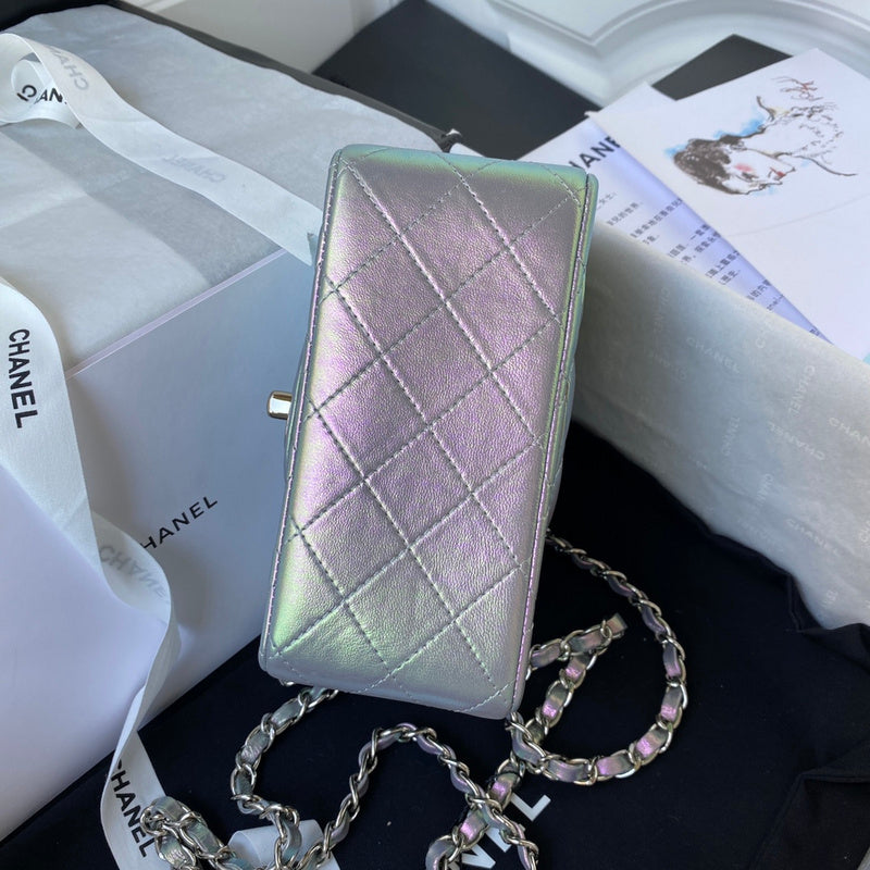  handbag, compact everyday style, image 3