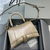 Zivas Charm Refined Everyday Style Premium Handbag (Premium Everyday Carry) – Angled View