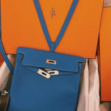 Side view of streamlined structured handbag