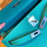 Interior view of effortless premium bag