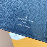  smart crossbody bag detail view showing craftsmanship 8