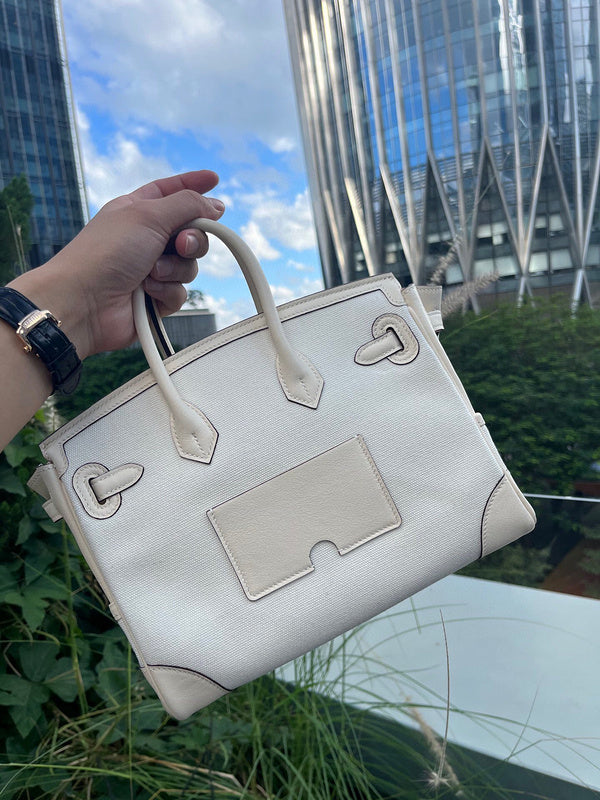 Interior view of graceful premium bag