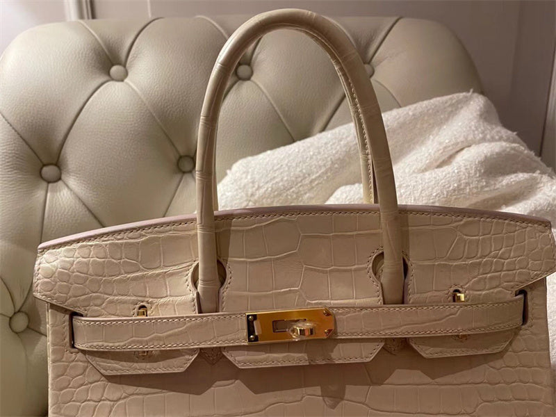 Curated bag women's premium everyday handbag