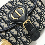 Handle and strap detail of premium polished women's handbag – women's designer-style accessory