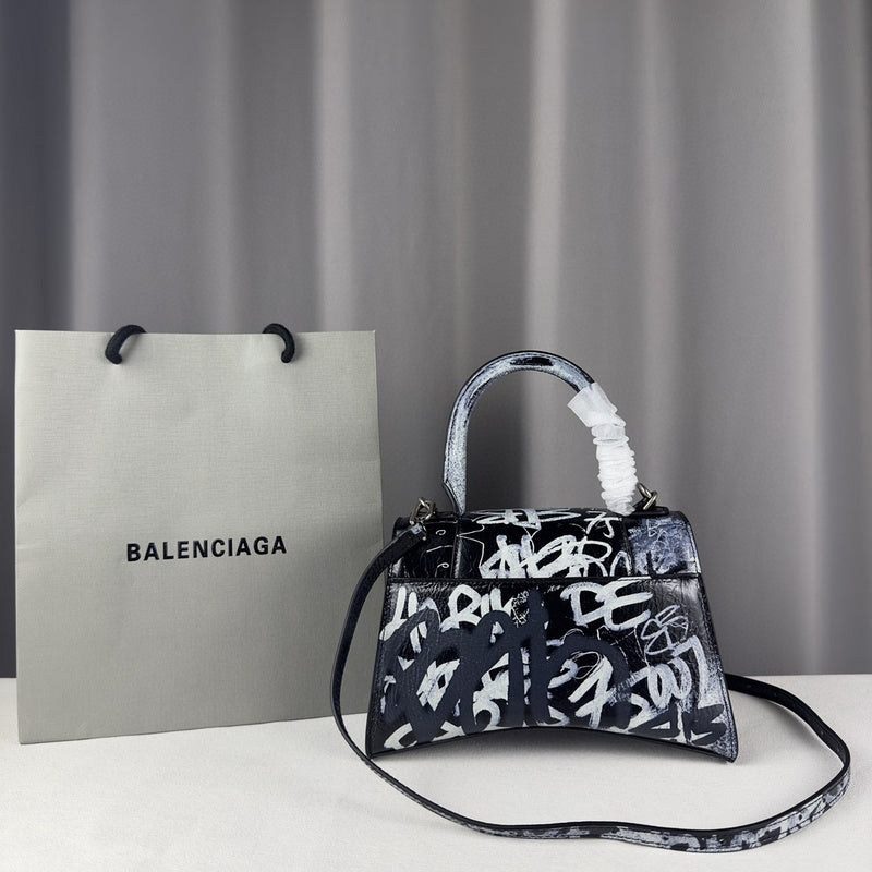 Zivas Charm Everyday Sophistication Statement Handbag (Refined Practical Design) – Lifestyle Shot