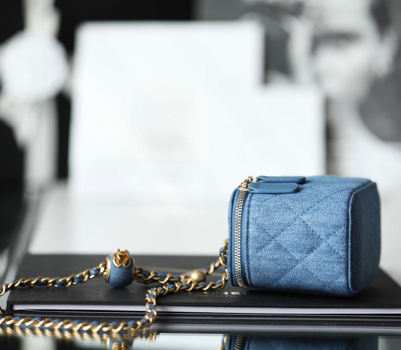  compact purse view 2
