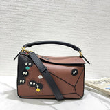 Ziva's Charm handbag – detail view (18cm*11cm*7.5cm)