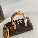 Front view of refined everyday-luxe women's handbag – women's luxury handbag