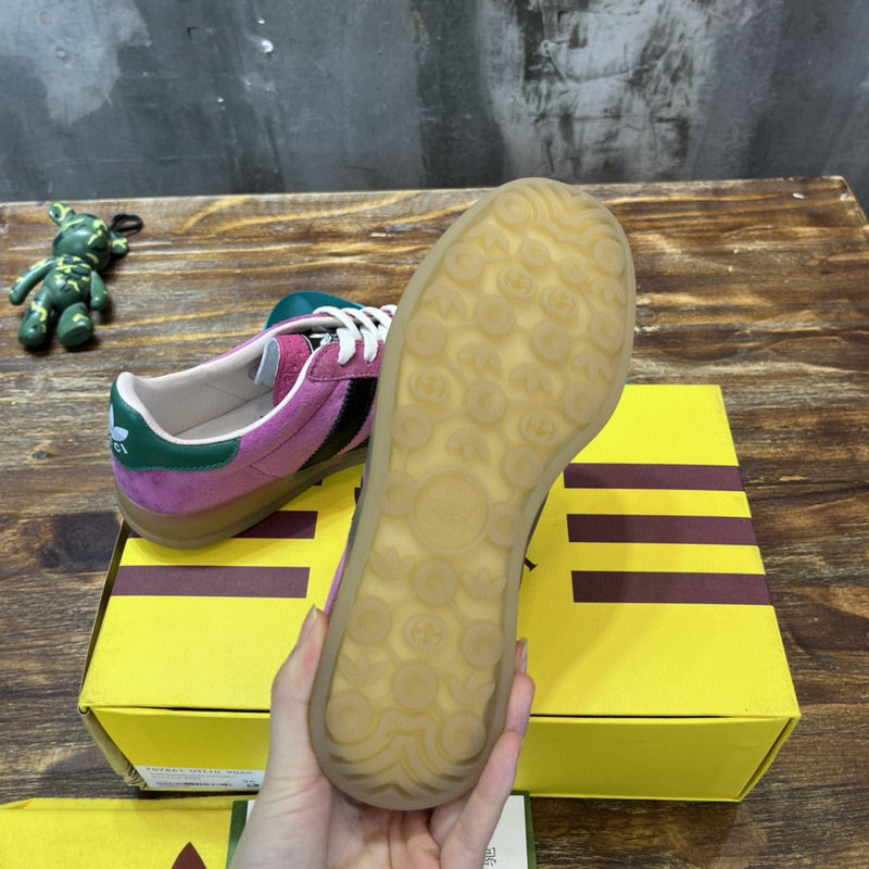 Side profile of Gucci stone beige sneakers chunky sole construction