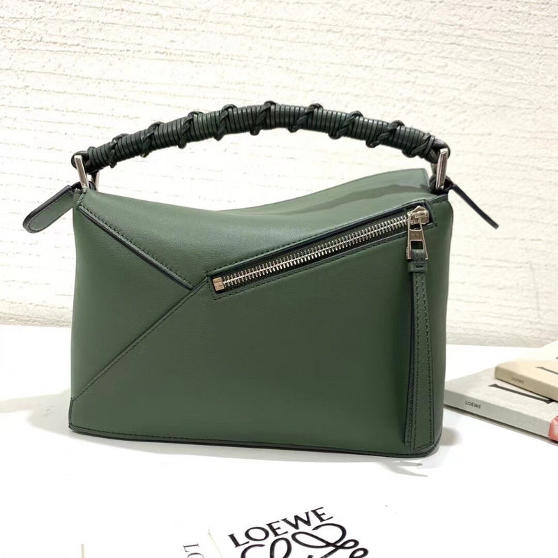 Ziva's Charm handbag – lifestyle view (24cm*16cm*10cm)
