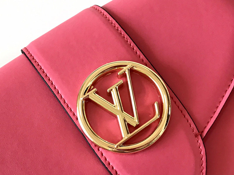 Close-up detail of modern statement women's handbag – women's statement bag