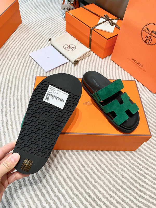 Hermes sandals Style 209 - logo and branding close-up